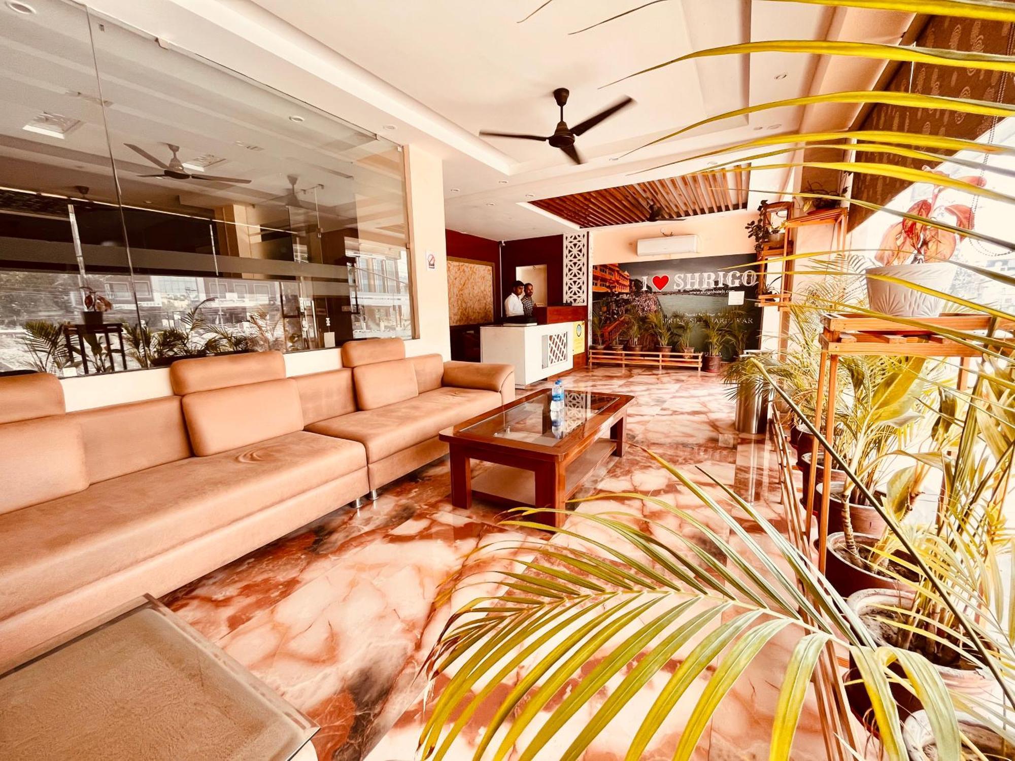 Hotel Golden Temple View By La Casa, Amritsar #Top Rated #Most Awarded #Swimming Pool #Prime Location #Luxury Rooms #Parking #Rooftop Cafe Екстериор снимка